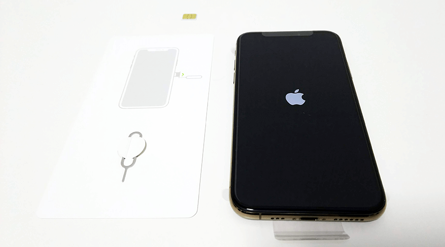 iPhoneXs SIMカード挿入 楽天モバイル