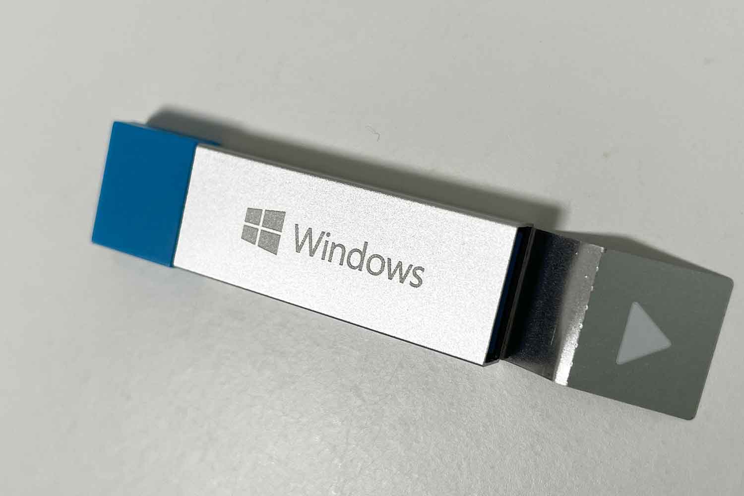 OS Windows10 Pro USBメモリ